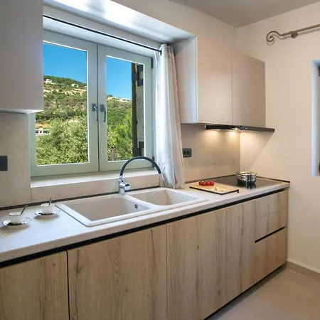 Willa Olea-brand New Luxury *